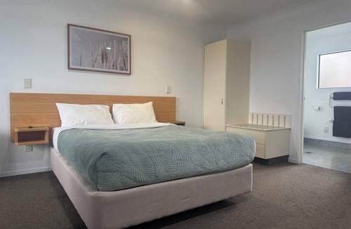 Levin Hotel | Bassingers Motor Lodge