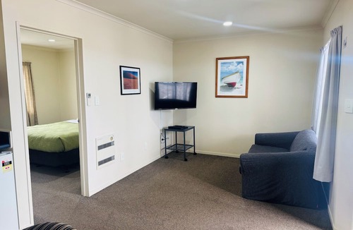 Levin Hotel | Bassingers Motor Lodge