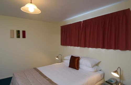 Invercargill Hotel | Bavarian Motel