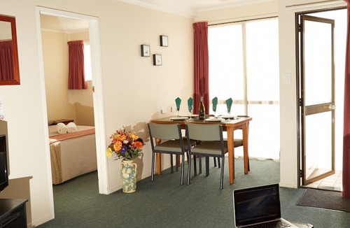 Invercargill Hotel | Bavarian Motel
