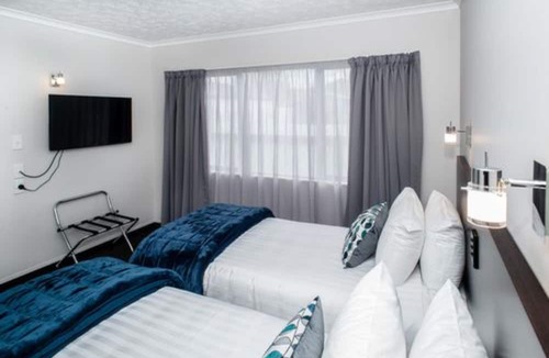 Gisborne Hotel | White Heron Motor Lodge