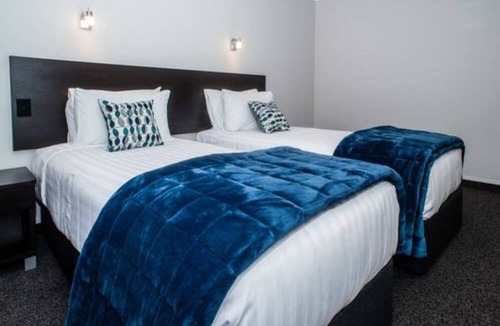 Gisborne Hotel | White Heron Motor Lodge
