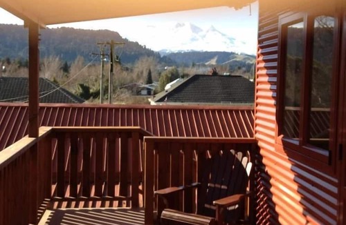 Ohakune Hotel | Canoe Safaris Lodge
