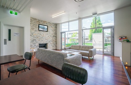 Wanaka Hostel | The Brownston Hostel