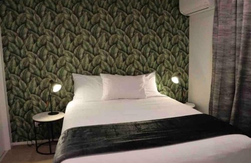 Lower Shotover Apartment | Private ROOM/W Scenic views in lower Shotover