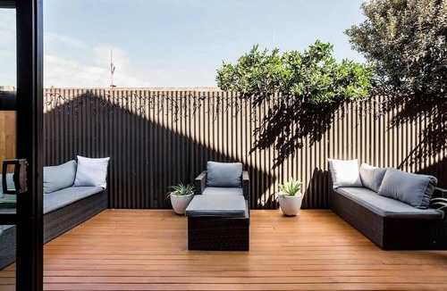 Hamilton North House | Deluxe, Modern Townhouse In Central Location - 3 Bedrooms All With Ensuite