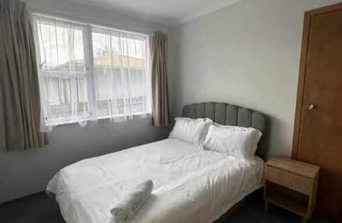 Palmerston North House | 3 bedrooms House