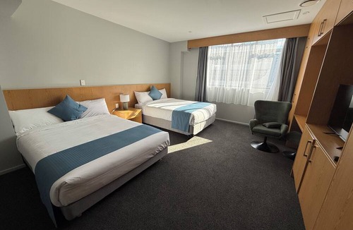 Newton Hotel | Goodview Hotel