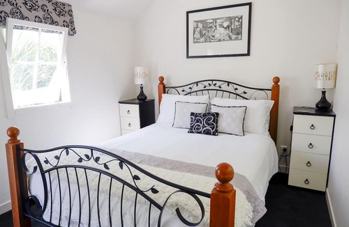 Leamington Bed & Breakfast | Villa Shakespeare