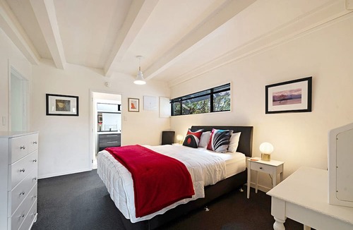 Swanson Hotel | Maison de Rose