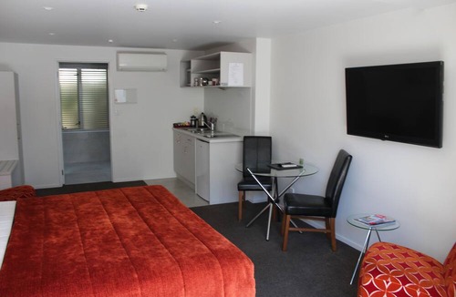 Christchurch City Centre Hotel | The Grange Motel