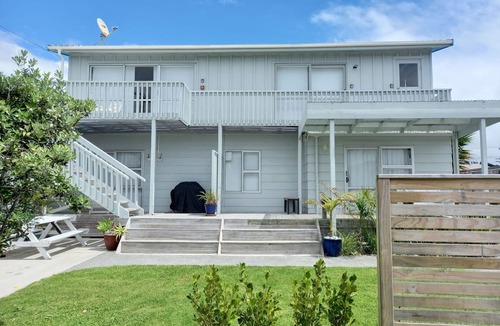 Whangamata House | Surf N Stay Whangamata