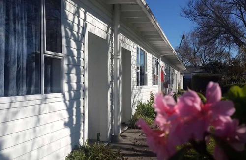 Rotorua Other | Cosy Cottage Thermal Holiday Park
