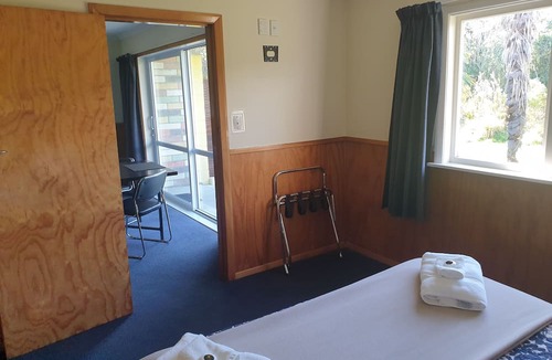 Otaki Hotel | Otaki Motel