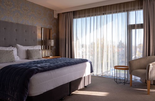 Anderson Park Hotel | Porters Boutique Hotel & Conference Centre