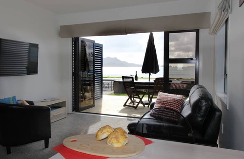 Whitianga Hotel | Blue Marlin Apartments
