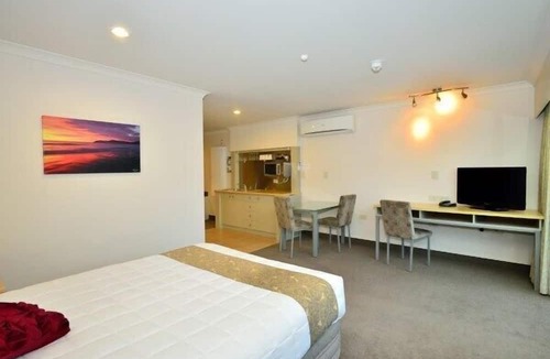 Gisborne Hotel | Senator Motor Inn