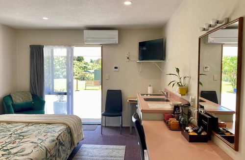 Haast Cabin | Heritage Park Lodge