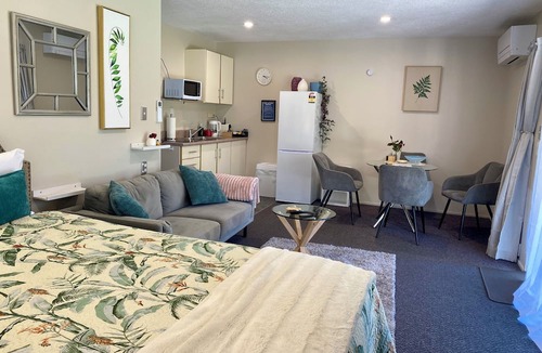 Haast Cabin | Heritage Park Lodge