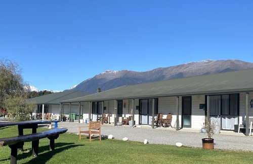 Haast Cabin | Heritage Park Lodge
