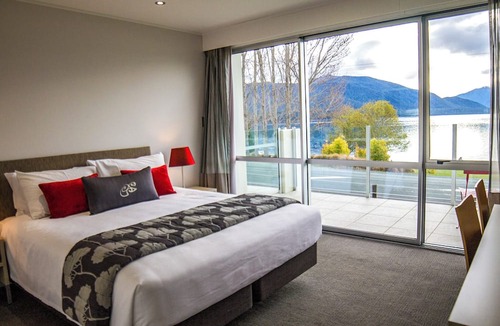 Te Anau Hotel | Marakura Deluxe Motels