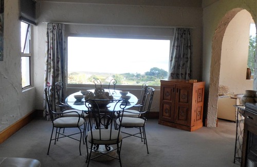 Te Puru House | Te Aputa Lodge