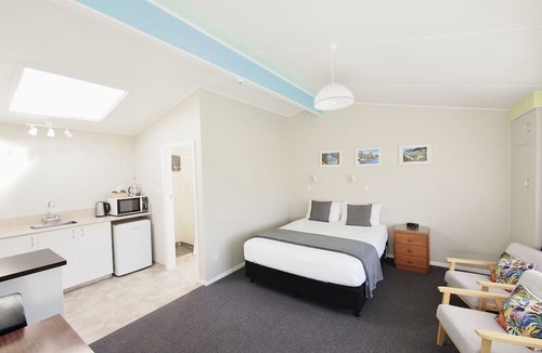 Nelson Hotel | Riverlodge Nelson