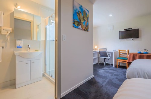 Greenlane - Ellerslie Hotel | Greenlane Motel