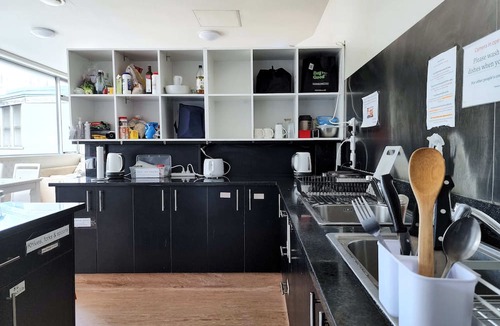 Newton Hostel | Newton Lodge Auckland - Hostel