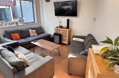 Newton Hostel | Newton Lodge Auckland - Hostel
