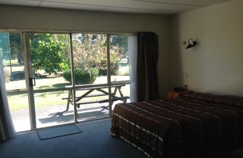 Golflands Hotel | Golflands Motel