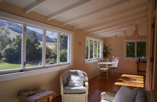 Christchurch Bed & Breakfast | Kaituna Valley Homestead