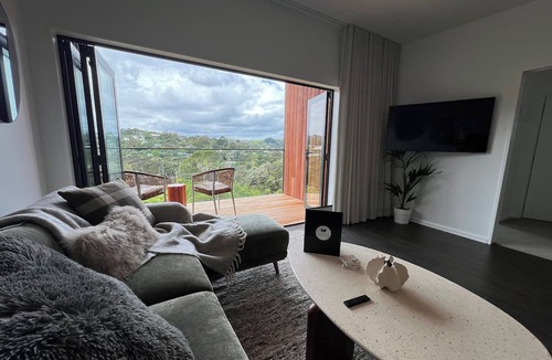 Palm Beach Apartment | Hidden Valley Waiheke