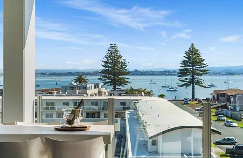 Mount Maunganui Apartment | Luxury Mount Apartment With Views
