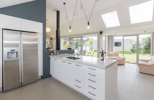 Mount Pisa House | The Lakehouse - Cromwell Holiday Home