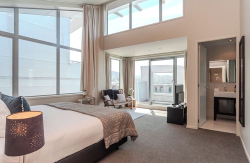 Te Aro Apartment | 70 Tory Apartment
