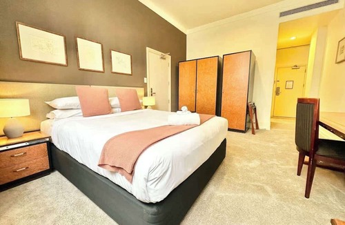 Auckland Central Business District Apartment | Perfect City Pad