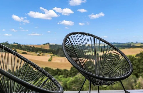 Mangawhai Villa | Luxury Villa: Serene Escape & Ultimate Relaxation