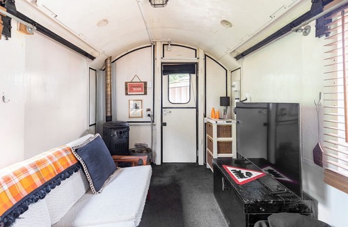 Lower Hutt House | Tiny House Train-eco Stay