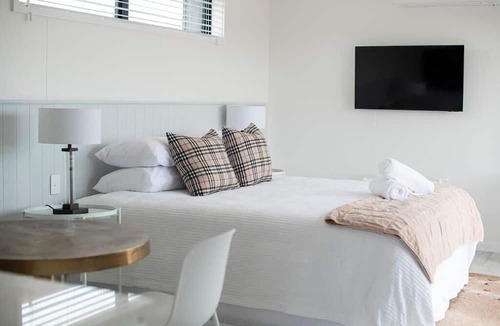 Gisborne House | Matawhero Wines