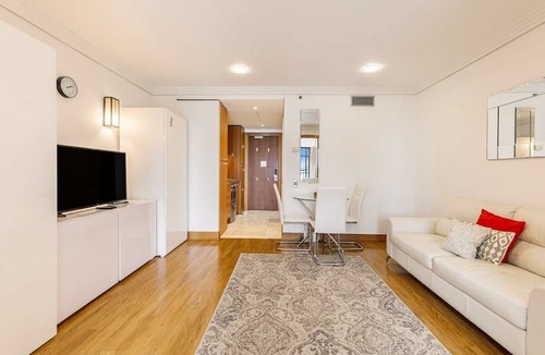 Auckland Central Business District Apartment | 1BR in Prime location+City views by Zodiak Stays