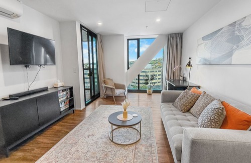 Greenlane - Ellerslie Apartment | Ellerslie Sanctuary | Luxury Apt & Great Amenities