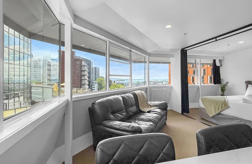 Grafton Apartment | Whitaker Wish | Spacious, City Apt with Sea View