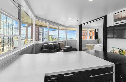 Grafton Apartment | Whitaker Wish | Spacious, City Apt with Sea View