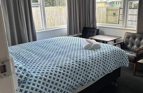Hamilton House | Holiday Room in Chartwell