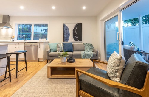 Grey Lynn Villa | The Village Reserve