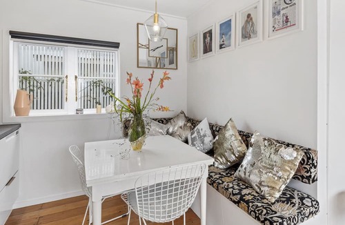 Ngunguru Apartment | Stylish Waterfront Studio Sanctuary!