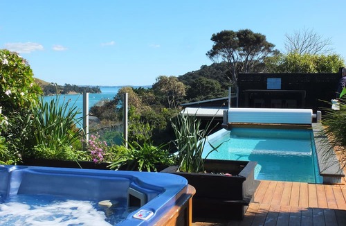 Ostend Apartment | Le Chalet Waiheke Apartments