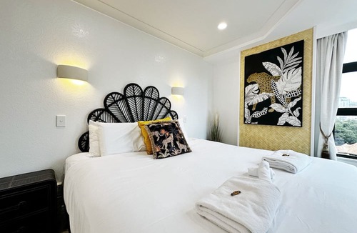 Newton Apartment | *Pool, spa, two balconies, park views!*
