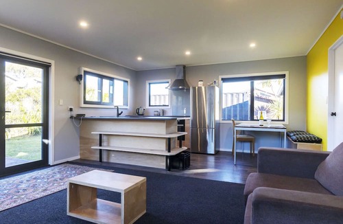 National Park Village House | Scott Base - National Park Holiday Home